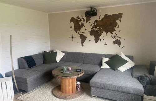 Kinofeeling im Reihenhaus mit schönem Garten - Foto 1