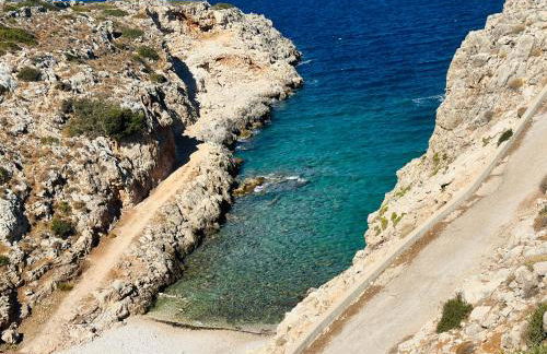 MOKKINO garden level private pool outdoor kitchen - Photo 30