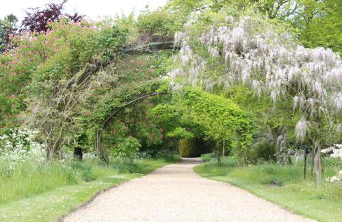 Chippenham Park Garden Rooms - Photo 7
