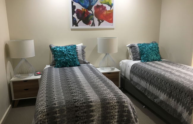 Fringe Apartments - Photo 4