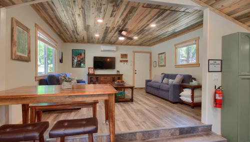 Beetlebark Bungalow- Inside Yosemite w/ hot tub EV charging cable - Foto 5