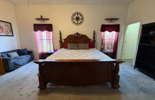 LARGE 2bed 1bath Near Beach & Downtown with KING BED - Foto 9