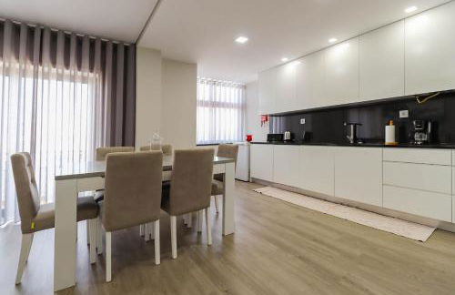 Sunshine Apartment - Modern Ap Near the Beach - Foto 19