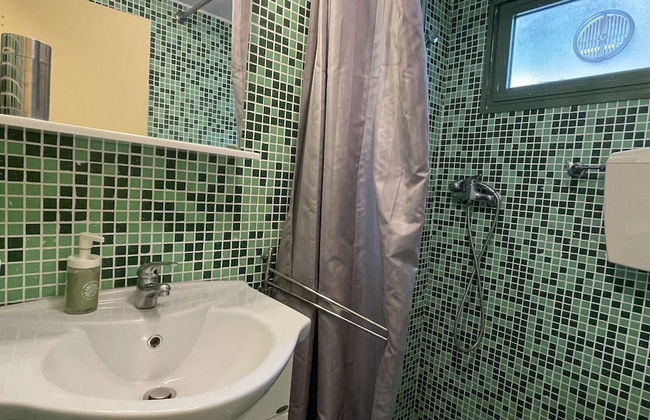 Snug Mobile Home in Toscana With Garden - Photo 14