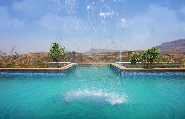 Casino Villa by Shiloh Stays - Photo 13