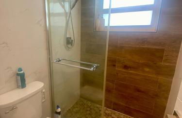 Luxurious Waterfront 2 room apartment- Remodeled- Free parking- 5min drive to Miami Beach - Foto 27