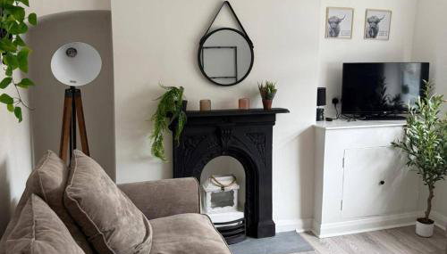 Cottage - Sleeps 4 - Pets Ok - Garden - Parking - Foto 4