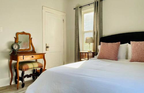 The Chic Shack / Centrally Located 2BR/1BA Home - Foto 19