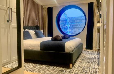 Leeds City Centre luxury 2 bed apartment sleeps 6 fantastic views - Foto 1