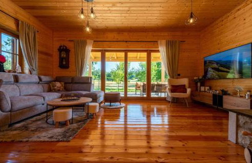 Awesome Home In Licko Cerje With Wifi - Photo 20