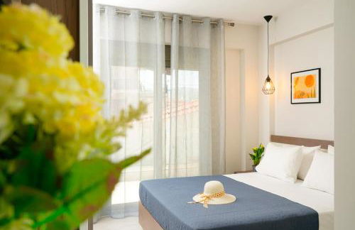 Theros By The Sea - Photo 26