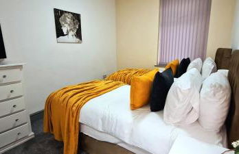 Large Victorian House 15 minutes from City Centre - Foto 1