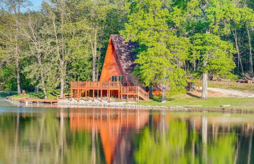 Lakefront A-Frame Cabin with Community Perks - Foto 36