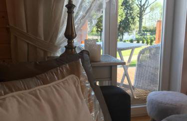 Drewniany domek nad Miedwiem - Foto 17