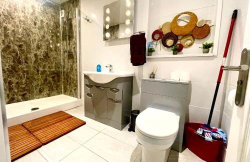 Executive apartments, nr city centre with private parking - Foto 19