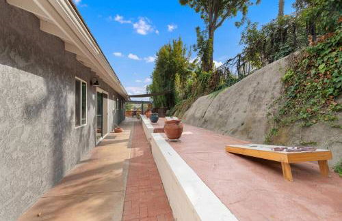 Designer 4 BR La Mesa Home w/ Yard and BBQ - Foto 19