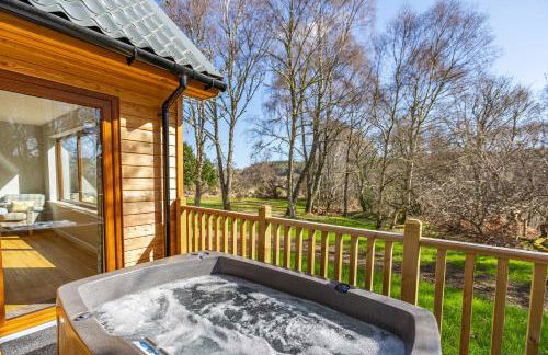 Thistle Lodge 18 with Hot Tub - Foto 9