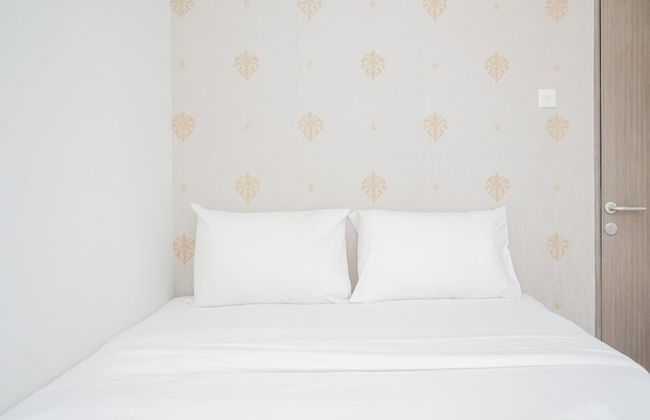 Best Price 2BR at Emerald Bintaro Apartment - Foto 2