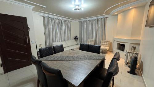 Casa Confortável e Climatizada, Perfeita para Todas as Estações - Foto 2