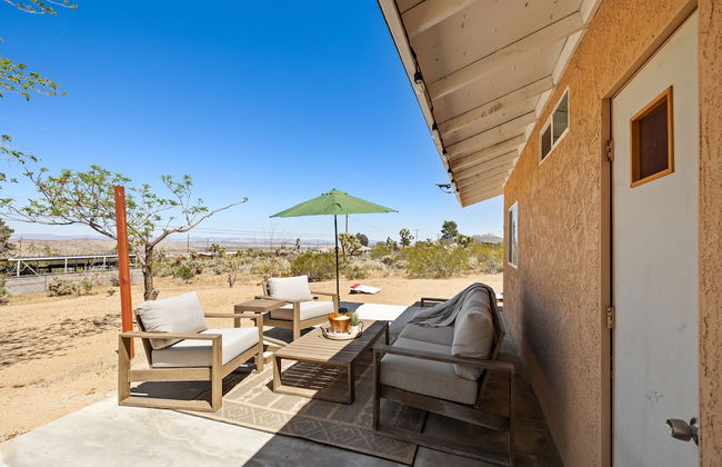 Dune Rise by Avantstay Chic Oasis w Patio - Photo 9