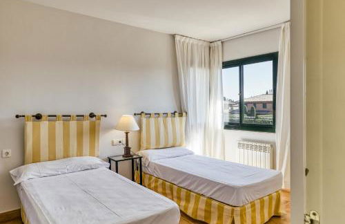 Family villa in Torremirona Resort - Foto 26