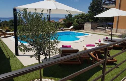 Holiday home Magic view with private heated pool - Photo 18