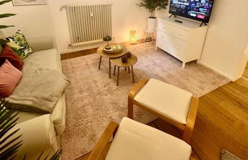 Gemütliche Souterrain Wohnung neben der Universitätsklinik in Homburg - Photo 2