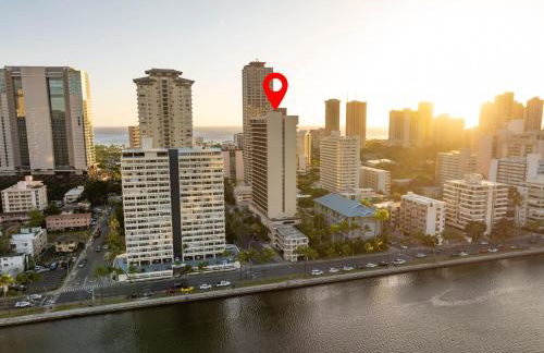 Honu Hale Penthouse 2 BDR Ocean View Waikiki - Photo 4