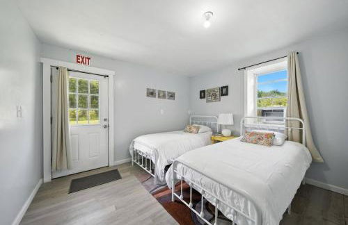 Liberty Lakefront Home - Pool, Hot Tub, Sauna - Foto 13