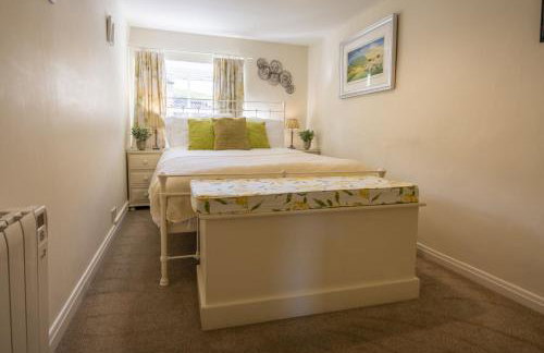 Burn Cottage - Photo 17