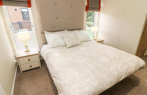 The Warren - Photo 9