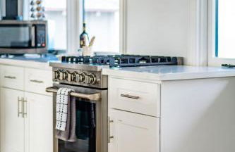 Blue Water View Condo in Prime Coastal Locale - Foto 8