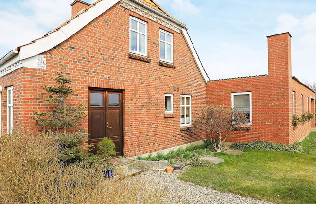 Lovely Holiday Home in Lemvig near Sea - Photo 1