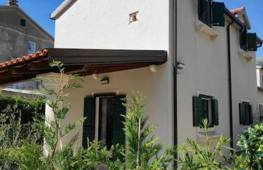 Mala Villa - Photo 16