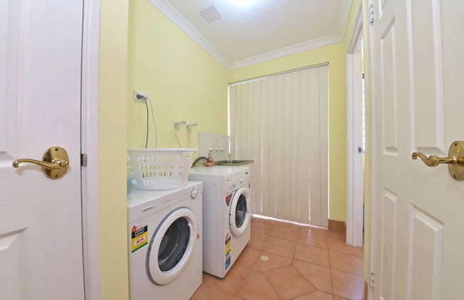 Redcliff Home Close to City & Airport - Foto 26