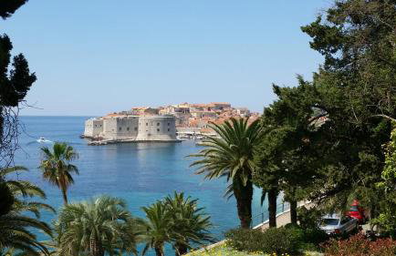 Moa Casa apartment with FREE parking - Photo 17