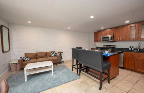 Spacious US Capitol 3BR Apartment with Free Parking - Foto 6