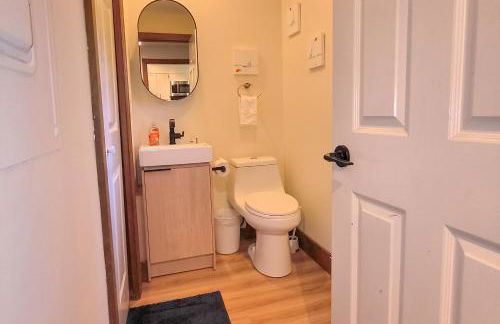 Saltbox 12F - Photo 20