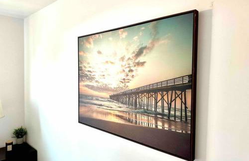 Modern Home with View and Large Private backyard - Foto 27