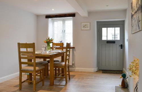 Cooper Cottage - Photo 5