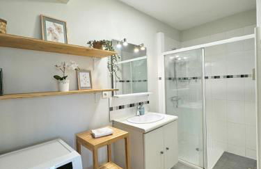 Chez Marc, avec vue verdoyante et parking privé - Photo 17