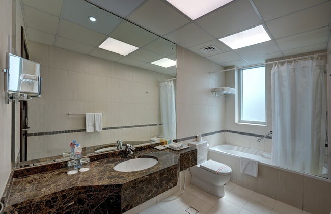 Marina Hotel Apartments - Photo 38