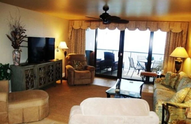 Regency Towers - Foto 17