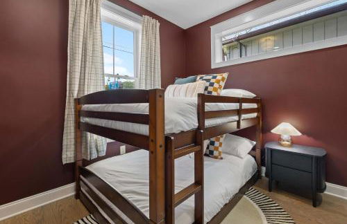 The Morrison - Karaoke Theater Backyard Oasis - Foto 63