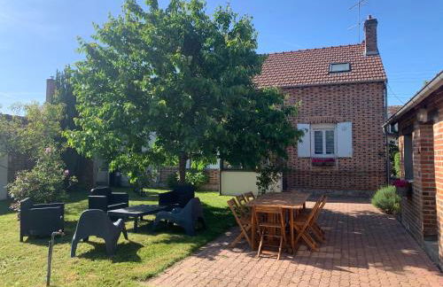 "Le 35" Maison rénovée avec jardin proche centre - Foto 1