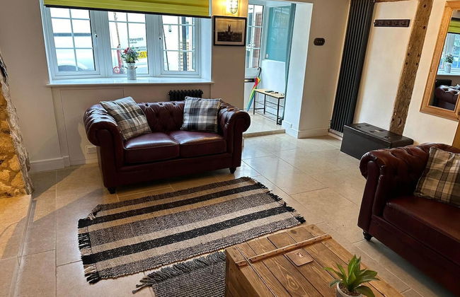 Stunning 4 Bed Sleeps 8 Cottage Parking - Foto 17