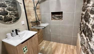 Roots Guesthouse - A - Foto 5