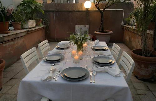 San Lorenzo Elegance Suites - just steps from the Colosseum - Photo 3