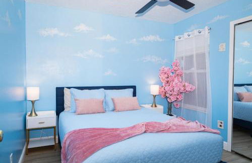 3BR Disney Home with Pool , Arcade and Hot Tub - Photo 1