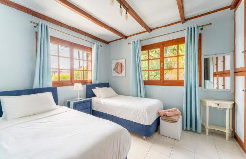 The House of Gratitude - Poolside Retreat - Foto 27